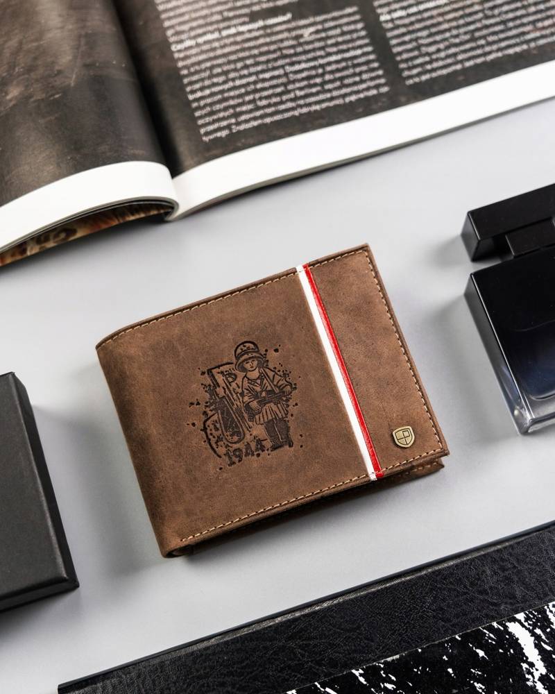 Pánska kožená peňaženka s vlasteneckým vzorom - Peterson