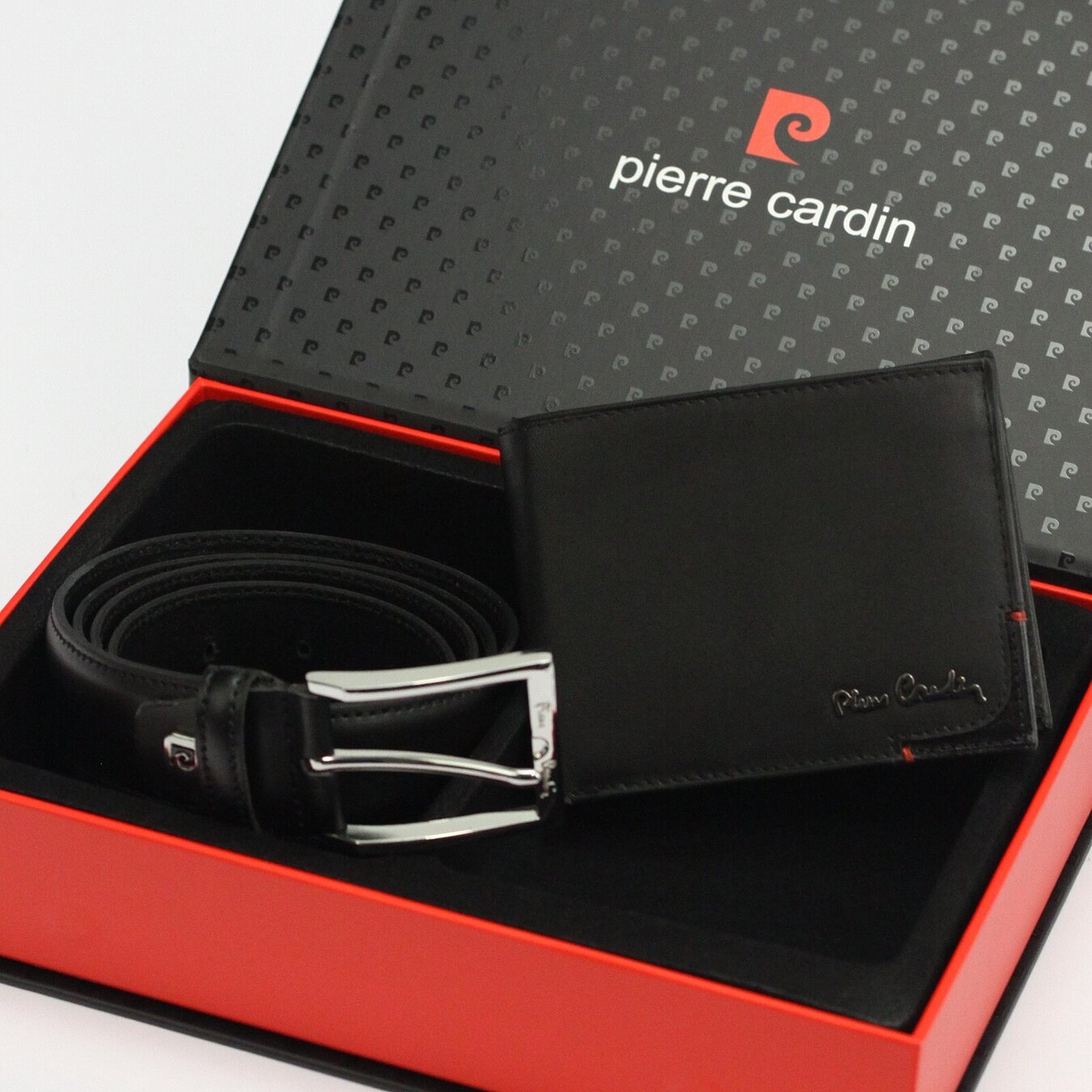 Gift set of 11: PIERRE CARDIN belt + wallet