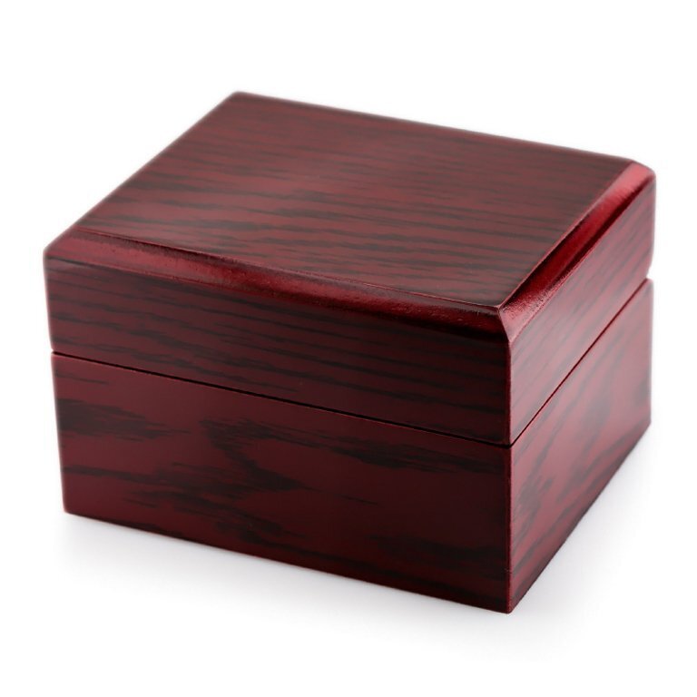 Prezentowe pudełko na zegarek - drewniane PREMIUM