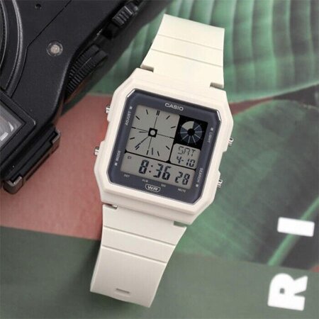 CASIO Digital LF-20W-8A MALE WATCH + BOX