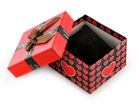 Gift box for watch - hearts red