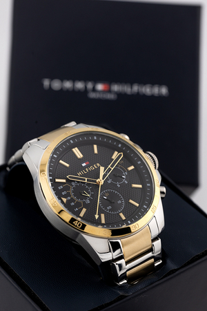 TOMMY HILFIGER MEN'S WATCH 1791559 DECKER +BOX