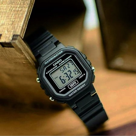 ZEGAREK DZIECIĘCY CASIO LA-20WH-1AEF + BOX