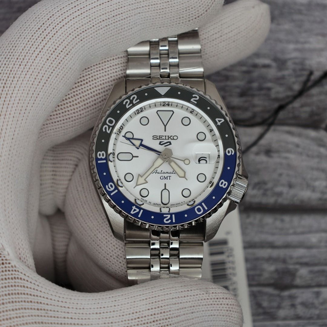 SEIKO 5 SPORTS MEN'S WATCH SSK033K1 + BOX