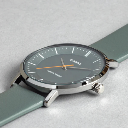 ZEGAREK MĘSKI CASIO  MTP-VT04L-8E + BOX