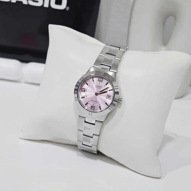 CASIO WOMEN'S WATCH LTP-1241D-4A + BOX