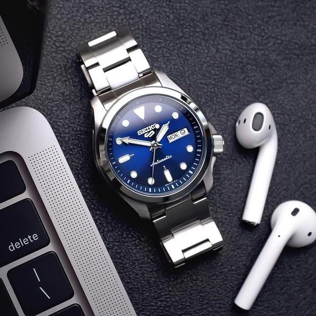 SEIKO MEN'S WATCH SRPE53K1 + BOX