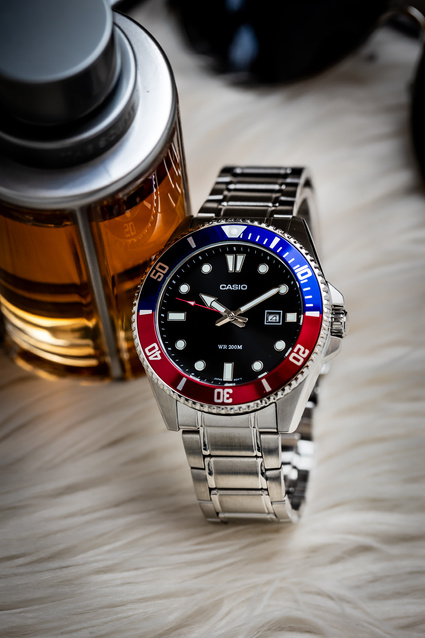 Zegarek Męski Casio MDV-107D-1A3 + BOX