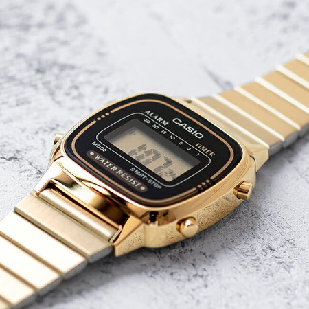 CASIO VINTAGE LA670WGA-1 WOMEN'S WATCH (zd597b) + BOX