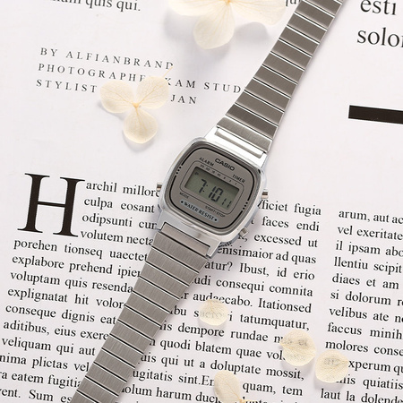 CASIO VINTAGE WOMEN'S WATCH LA670WA-7D (zd597a) + BOX