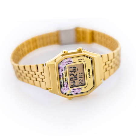 CASIO LA680WGA-4C WOMEN'S WATCH (zd631d) + BOX