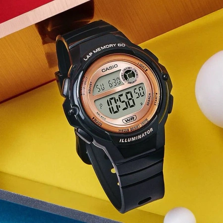CASIO WOMEN'S WATCH LWS-1200H-1AVDF + BOX