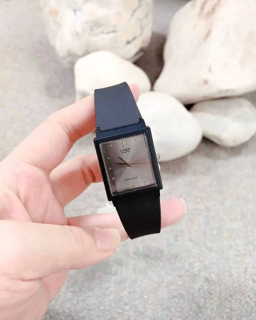 CASIO MQ-38-8A WOMEN'S WATCH (zd598p) + BOX