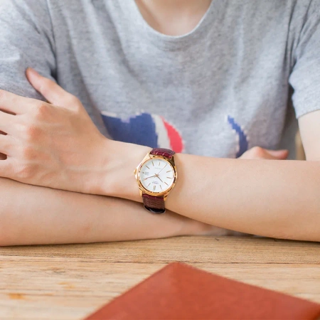 ZEGAREK MĘSKI CASIO MTP-1183Q-7ADF (zd004d) + BOX