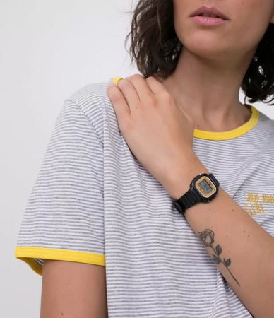 CASIO KIDS WATCH LA-20WH-9ADF + BOX