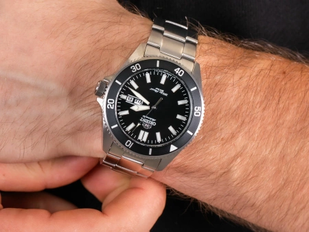 Orient Men's Watch RA-AA0008B19B + BOX