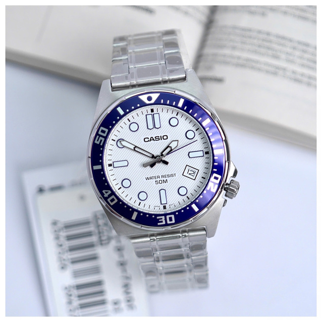 Casio Men's Watch MTD-135D-7A + BOX