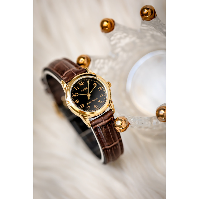 Casio Women's Collection LTP-V001GL-1B Watch + BOX