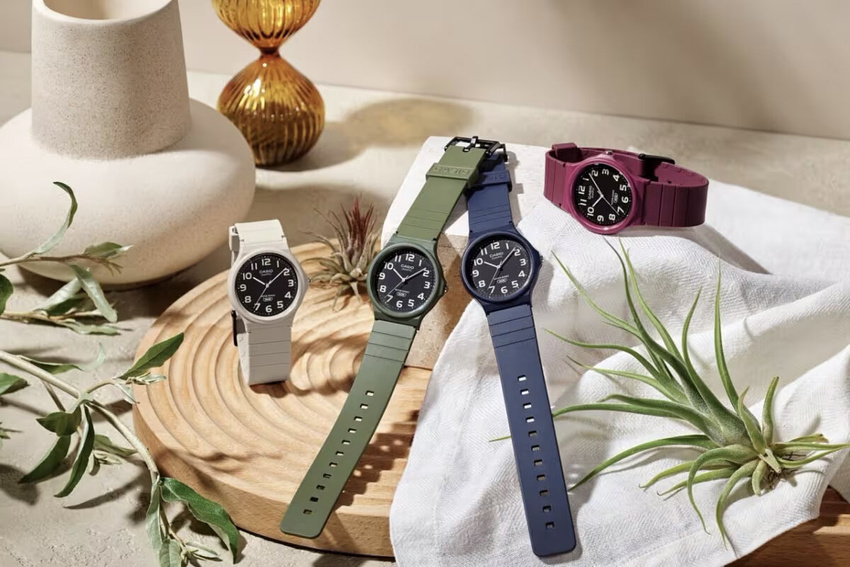Unisex Casio MQ-24UC-8BDF watch + BOX (zd629g)