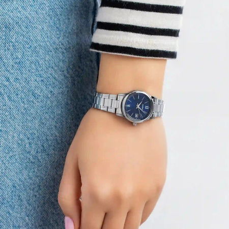 Casio Women's Watch LTP-V002D-2B3UDF + BOX