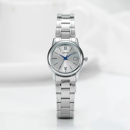 Casio Women's Watch LTP-V002D-7B3UDF + BOX