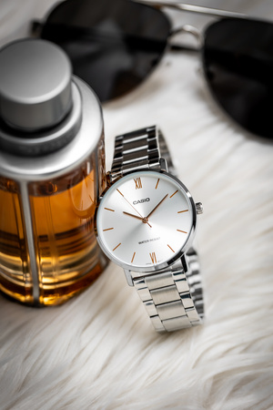 Casio Men's Watch MTP-VT01D-7BUDF + BOX