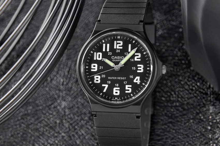 ZEGAREK UNISEX CASIO MQ-71-1BDF + BOX