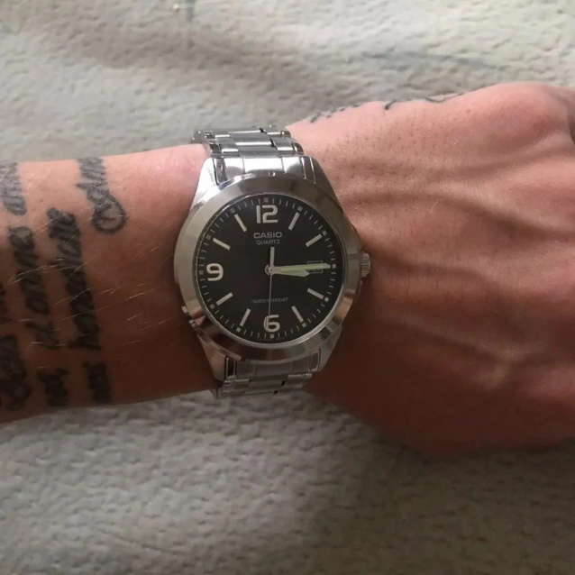 Casio MTP-1215A-1ADF Men's Watch + BOX