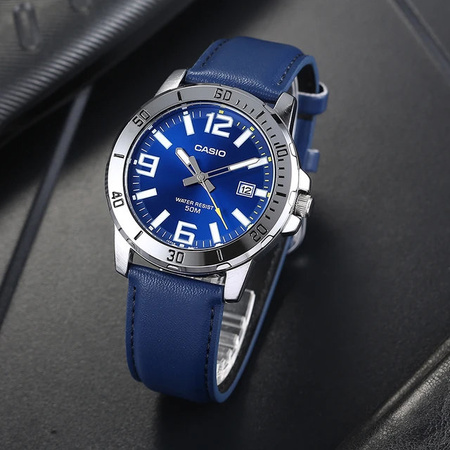 CASIO MEN'S WATCH MTP-VD01L-2BV (zd169a) + BOX