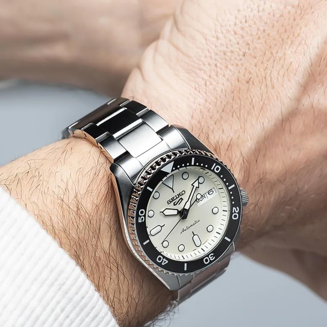 ZEGAREK MĘSKI SEIKO 5 Sports SRPK31K1 AUTOMAT + BOX