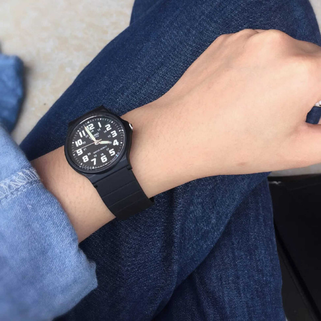 ZEGAREK UNISEX CASIO MQ-71-1BDF + BOX