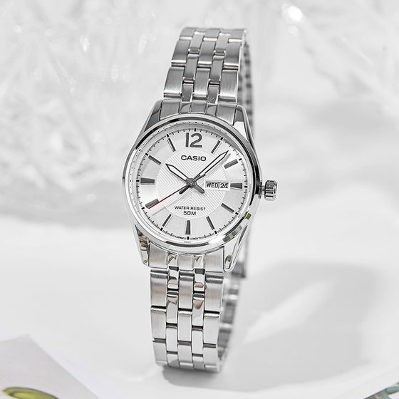 Casio LTP-1335D-7A Women's Watch (zd644e) + BOX