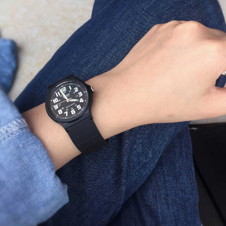 ZEGAREK UNISEX CASIO MQ-71-1BDF + BOX