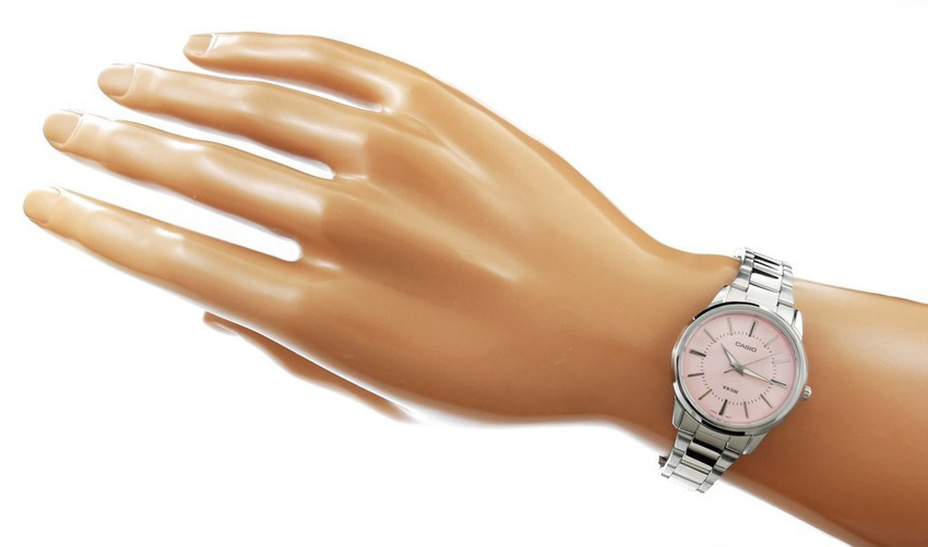 CASIO LTP-1303D-4AVDF WOMEN'S WATCH (zd591c) + BOX