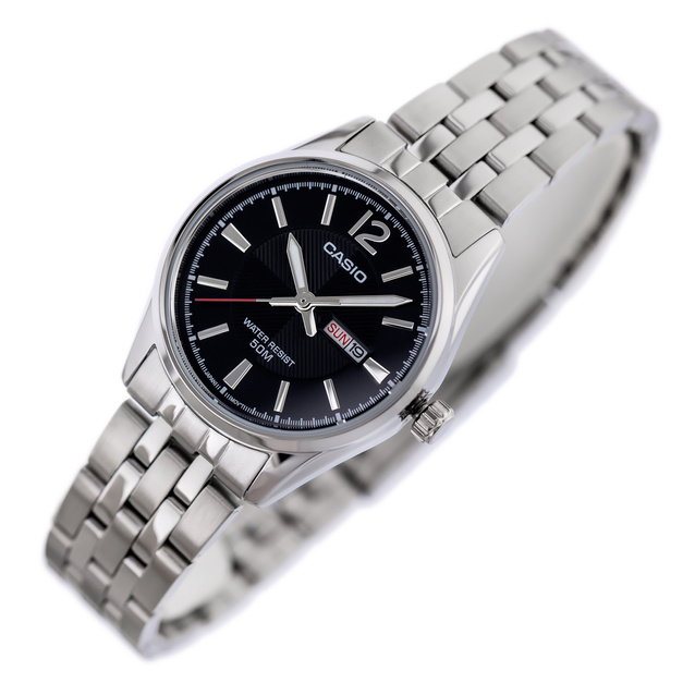 Casio Women's LTP-1335D-1A Watch + BOX