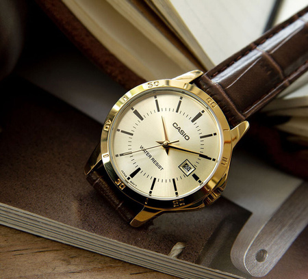 CASIO MEN'S WATCH MTP-V004GL-9A (zd046c) + BOX