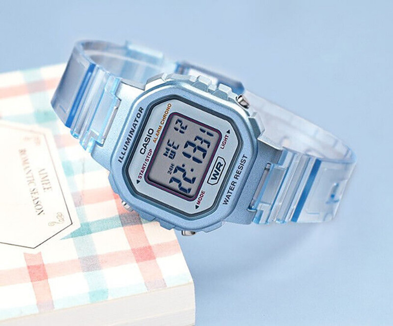 CASIO CHILDREN'S WATCH LA-20WHS-2A+ BOX