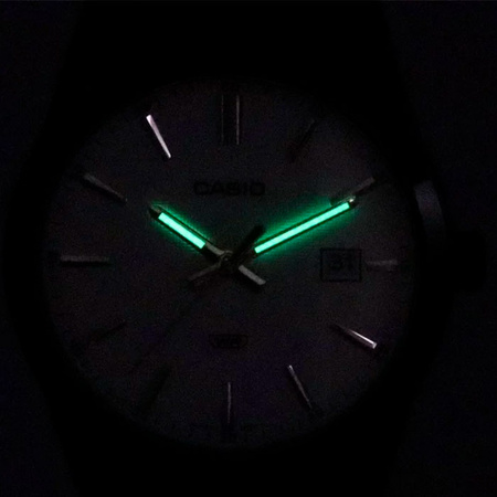 CASIO MEN'S WATCH MTP-VD03B-3A + BOX