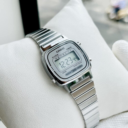 CASIO VINTAGE WOMEN'S WATCH LA670WA-7D (zd597a) + BOX