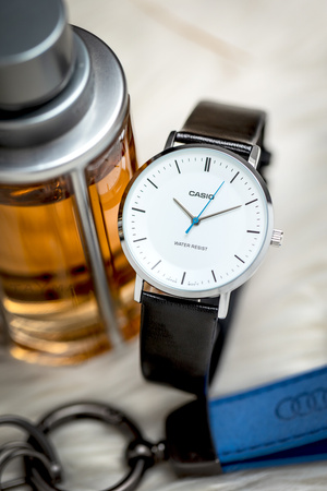 ZEGAREK MĘSKI CASIO  MTP-VT04L-7E + BOX