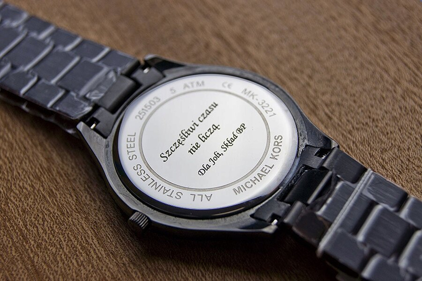Watch engraving