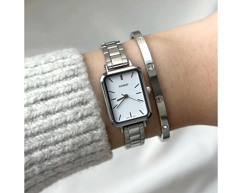 CASIO WOMEN'S WATCH LTP-V009D-7E + BOX
