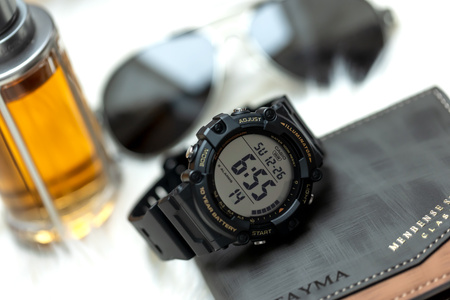 MEN'S WATCH CASIO AE-1500WHX-1A + BOX 