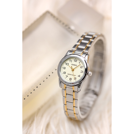 CASIO WOMEN'S WATCH LTP-V001SG-9B + BOX