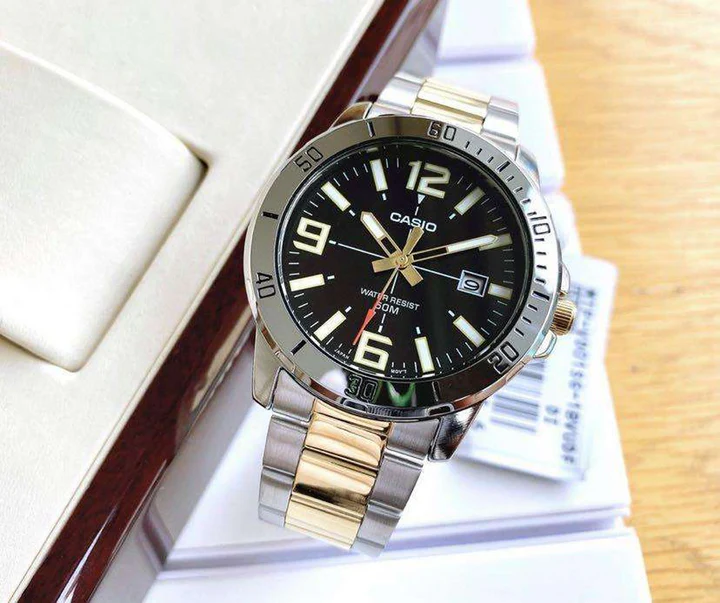 CASIO MEN'S WATCH MTP-VD01SG-1B + BOX