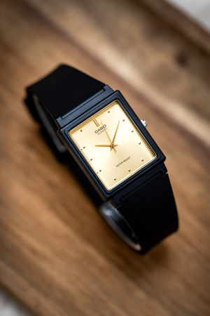 ZEGAREK DAMSKI CASIO MQ-38UC-9A  (zd598o) - KLASYKA + BOX