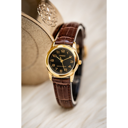 Casio Women's Collection LTP-V001GL-1B Watch + BOX