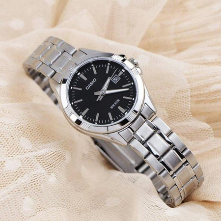 CASIO LTP-1308D-1AVDF WOMEN'S WATCH (zd605b) + BOX