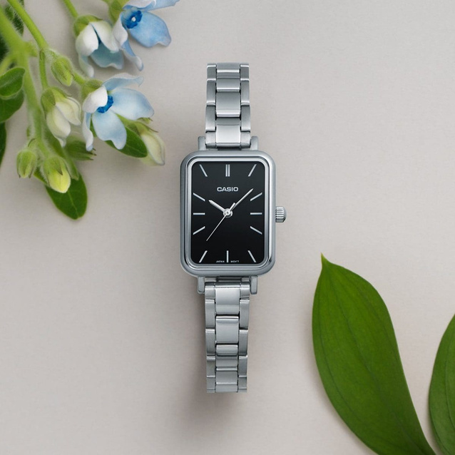 CASIO WOMEN'S WATCH LTP-V009D-1E + BOX