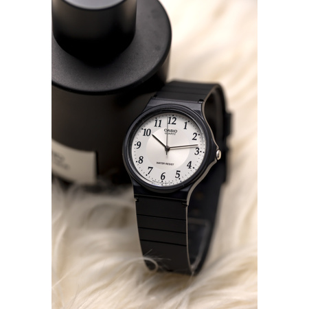 Casio MQ-24-7B3 Men's Watch + BOX (zd632b)